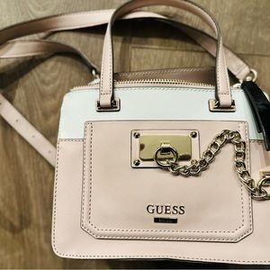 EUC GUESS tote cross body purse